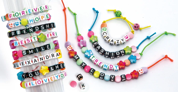 Набір для творчості Clementoni Crazy Chic Message Bracelets (CLM18634) - зображення 2