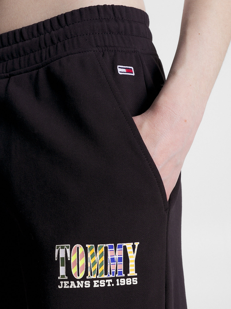 Spodnie dresowe damskie joggery Tommy Jeans DW0DW15861-BDS L Czarne (8720644542019) - obraz 4