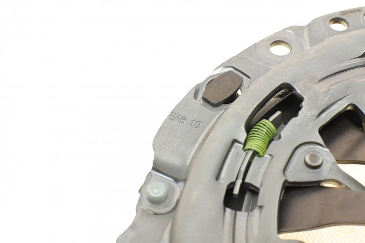 Комплект сцепления LuK 621 3108 09 Opel CORSA 55567784, 666075