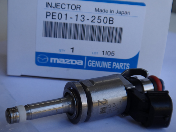 Паливна форсунка Mazda pe0113250b - зображення 2