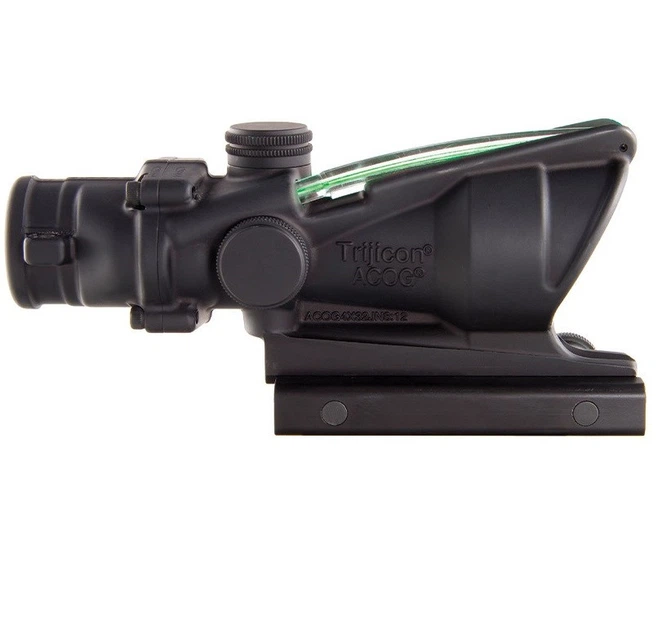 Тактический прицел TRIJICON ACOG 4X32 BAC DUAL ILLUM GREEN CHEVRON .223/5.56 BDC - изображение 8