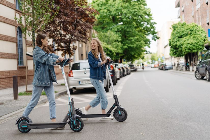 Електросамокат Motus Scooty 10 Lite 2023 (5901821997287) - зображення 9