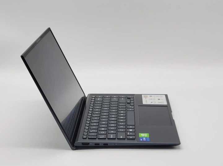 【極美品】ASUS Zenbook 14 i7/16G/1TB 爆速・軽量 極美品】ASUS Zenbook 14 i7/16G/1TB 爆速・軽量 Amazon.com: ASUS
