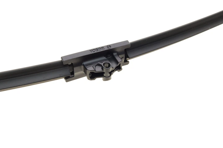 Двірники BOSCH 3397006948 Land Rover Range Rover; Mercedes C-Class; Volkswagen Golf, Passat, Polo, Bora, Tiguan; Volvo V70, S60; Mazda 3; Skoda Superb; Audi A5, A7, A6; Renault Kangoo JZW998002, A2518200645, A2518200545 - зображення 4