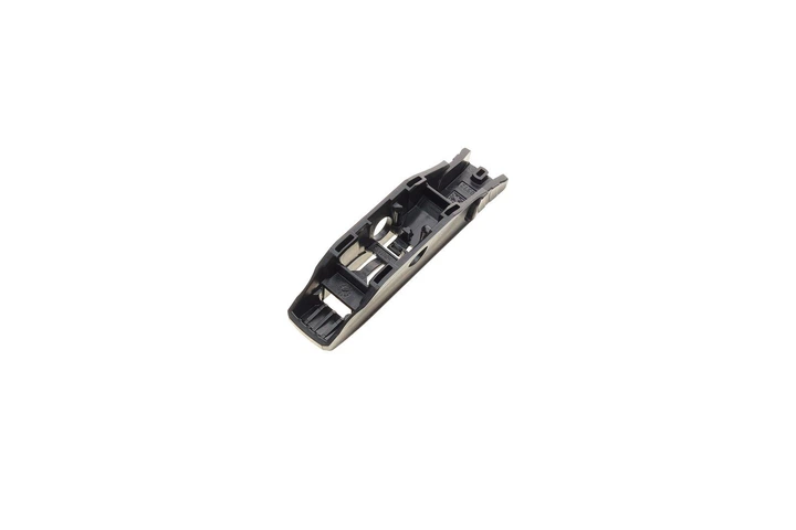 Двірники BOSCH 3397006948 Land Rover Range Rover; Mercedes C-Class; Volkswagen Golf, Passat, Polo, Bora, Tiguan; Volvo V70, S60; Mazda 3; Skoda Superb; Audi A5, A7, A6; Renault Kangoo JZW998002, A2518200645, A2518200545 - зображення 19