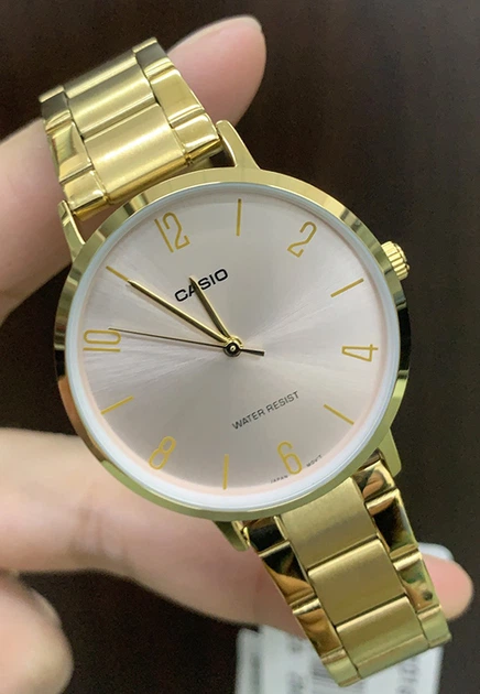 Женские часы Casio LTP-VT01G-4BUDF Золотистые с розовым Кварцевый механизм - Фото 4 Женские часы Casio LTP-VT01G-4BUDF Золотистые с розовым Кварцевый механизм - изображение 4