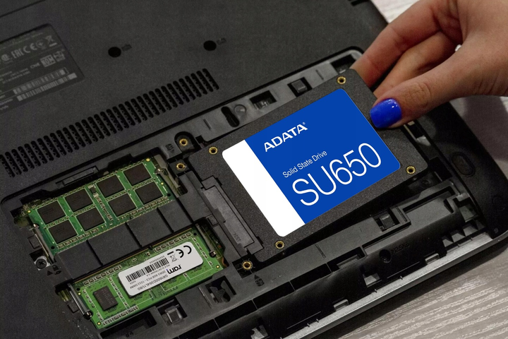 Dysk SSD ADATA Ultimate SU650 2TB 2.5" SATAIII 3D NAND TLC (ASU650SS-2TT-R) - obraz 6