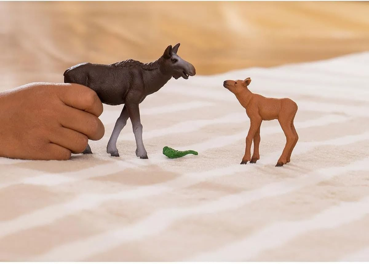 Zestaw do zabawy Schleich Wild Life Female Moose with Calf (42603) (4059433654027) - obraz 4