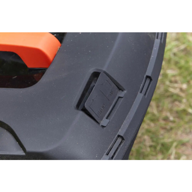 Газонокосилка Black&Decker аккумуляторная 36 В, 2.5 Ач, 32 см, 1 АКБ и ЗУ (BCMW3336L1) - изображение 2