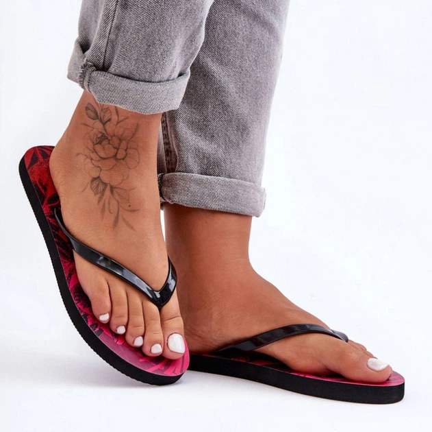 Klapki japonki damskie gumowe 4F 4FSS23FFLIF060-90S 39 Czarno-różowe (5903609606718) - obraz 2