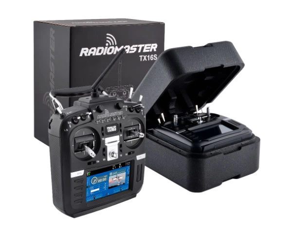 RadioMaster TX16S MKⅡ4in1純正バッグ付き Аппаратура управления RadioMaster TX16S MKII 4 in 1 (mode 2