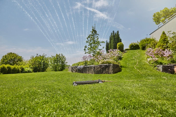 Zraszacz oscylacyjny Gardena AquaZoom L (4078500048118) - Zdjęcie 3 Zraszacz oscylacyjny Gardena AquaZoom L (4078500048118) - obraz 3