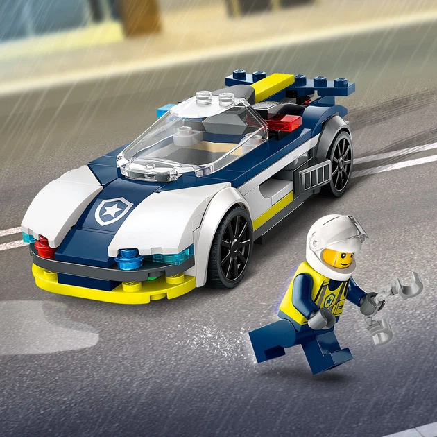 Zestaw klocków LEGO City Pościg radiowozu za muscle carem 213 elementów (60415) - obraz 3