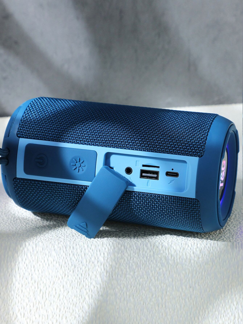 Портативная беспроводная Bluetooth-колонка TG-656 FM-радио/USB/TF с ремешком 8W Blue - изображение 4