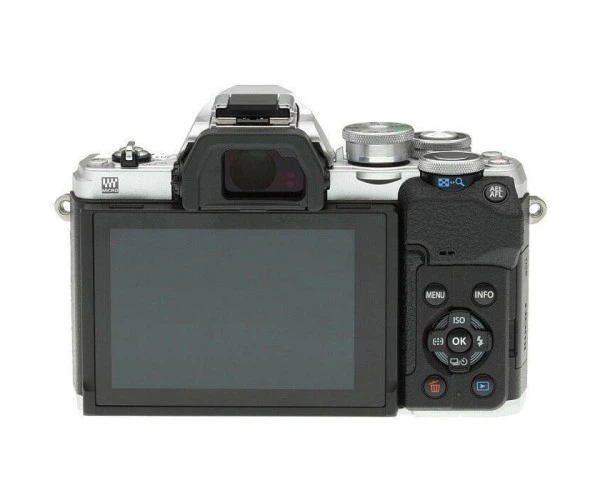Фотокамера Olympus OM-D E-M10 Mark IV Body Silver купити на