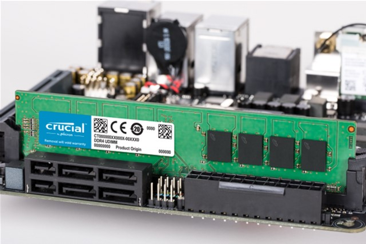 Pamięć Crucial DDR4-3200 8192MB PC4-25600 (CT8G4DFS832A) - obraz 2