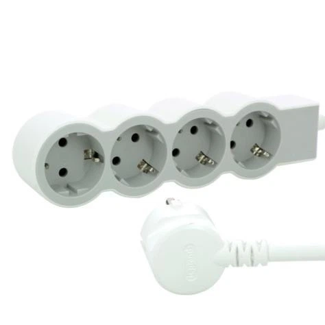 Удлинитель на 4 розетки, 16 А, кабель 5 м, белый/серый, стандарт 694569 Legrand - Фото 1 Удлинитель на 4 розетки, 16 А, кабель 5 м, белый/серый, стандарт 694569 Legrand - изображение 1