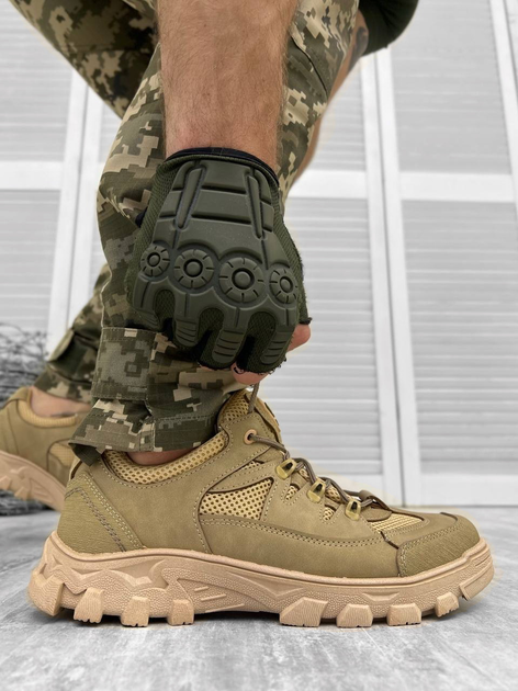 Тактичні кросівки Tactical Assault Shoes Coyote 43 - зображення 1