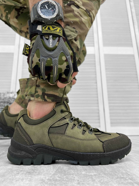 Тактичні кросівки Tactical Assault Shoes Olive 42 - зображення 1