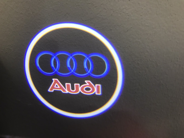 Оригинальная подсветка дверей Audi LED - S-Logo для A3/A4/A6/A7/A8/Q3/Q5/Q7/Q8 (2 шт )