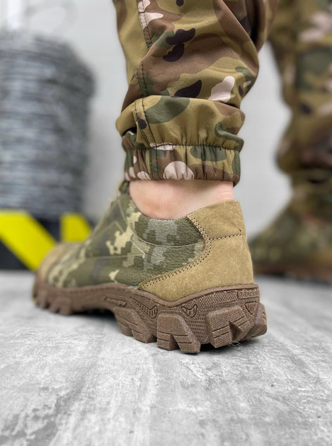 Тактичні кросівки Combat Footwear Піксель 41 - зображення 2