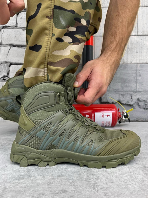 Тактичні черевики автовузол Tactical Combat Boots Olive 45 - зображення 1