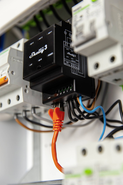 Inteligentny przełącznik Shelly "Pro 3" WLAN & LAN switching drive 3 x 16 A (3800235268094) - obraz 3