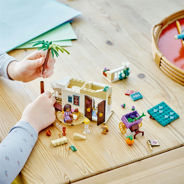 Zestaw klocków LEGO Disney Zamek króla Magnifico 613 elementów (43224) - obraz 4