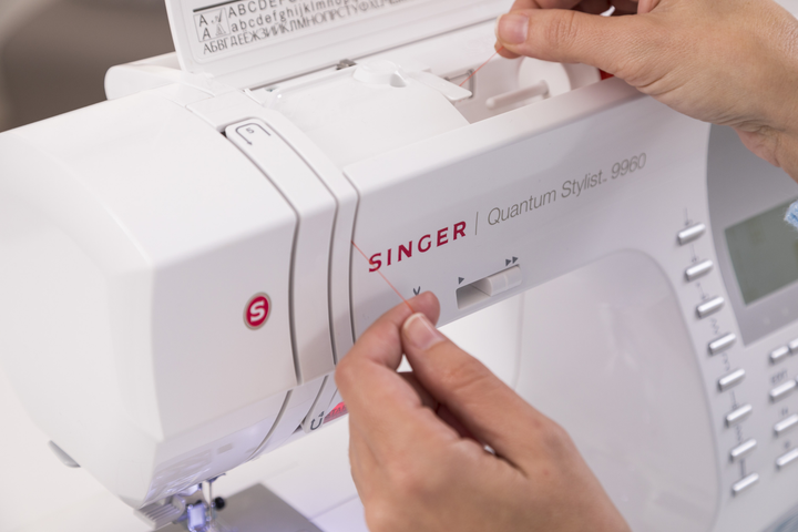 Швейна машина Singer Quantum Stylist 9960 (0374318830490) - зображення 3