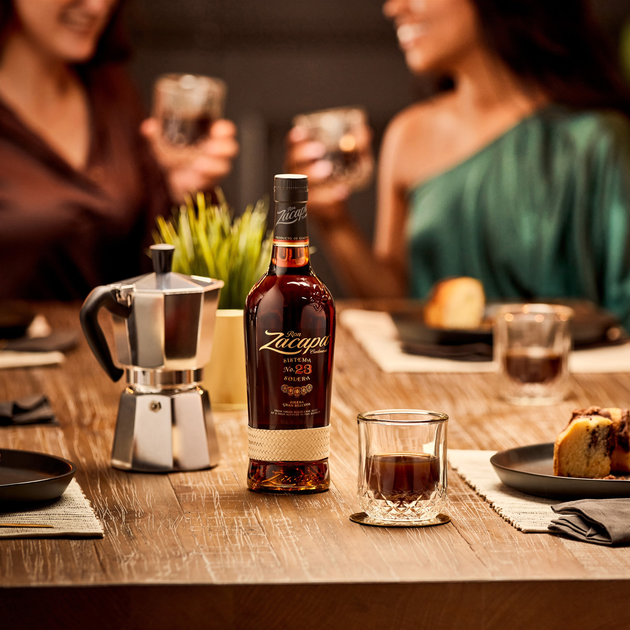 Ром Zacapa Cent от 6-ти до 23-х лет выдержки 0.7 л 40% (7401005008580) - изображение 2