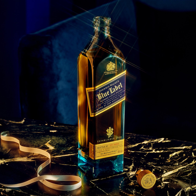 ウイスキー Johnnie Walker Blue Label 750ml 43% 楽天市場】ジョニーウォーカー ブルーラベル（青ラベル） 40度