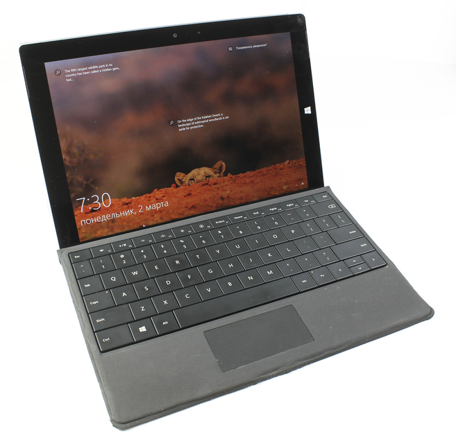 Планшет с клавиатурой Microsoft Surface 3 1645 model 10.8