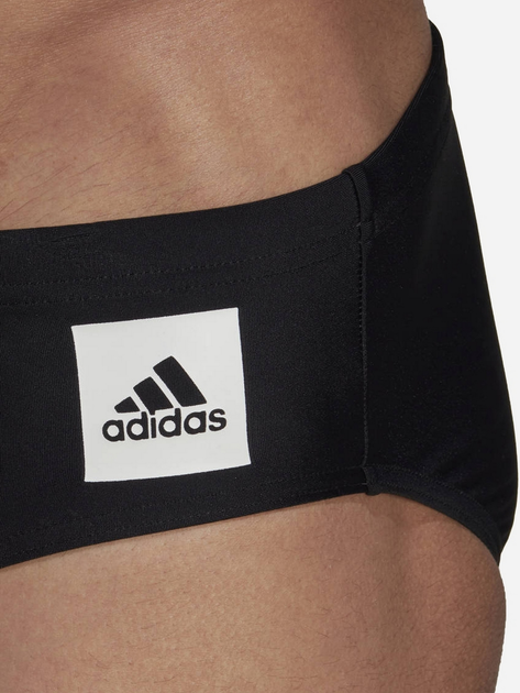 Kąpielówki męskie slipy adidas Solid Trunk HA0330 9 Czarne (4065423096777) - obraz 6