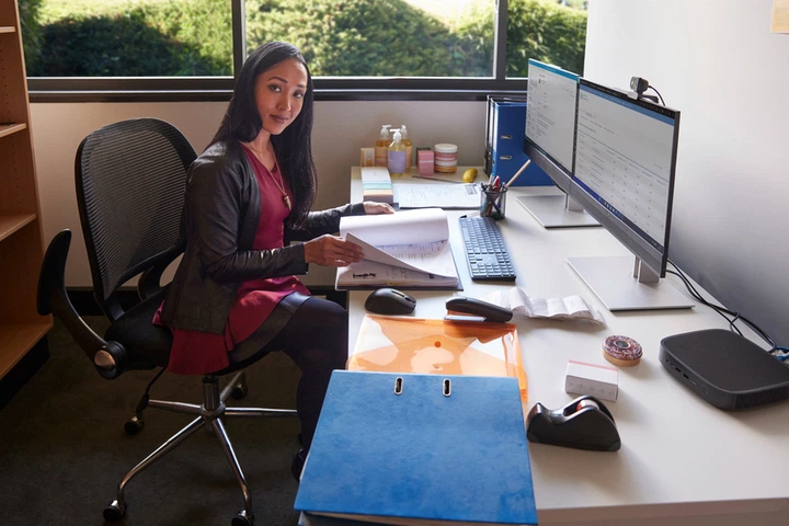 Monitor 23.8" HP E24q G5 QHD IPS 75 Hz czarno-srebrny (6N4F1AA) - obraz 10