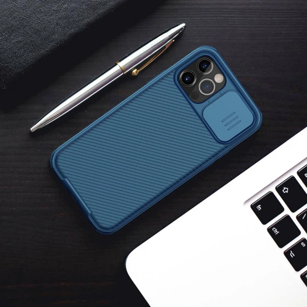 Накладка Nillkin Camshield шторка на камеру для Apple iPhone 13 Pro Max Карбонова Синій / Blue - Фото 2 Накладка Nillkin Camshield шторка на камеру для Apple iPhone 13 Pro Max Карбонова Синій / Blue - зображення 2
