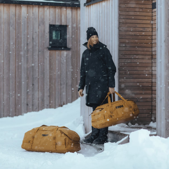 Дорожня сумка Thule Chasm Duffel 70L TDSD-303 Golden Brown (6948983) - зображення 6