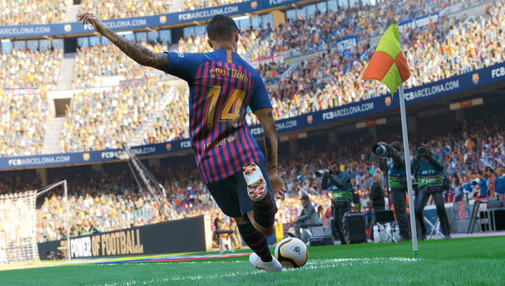 Гра Sony PlayStation 4 Pro Evolution Soccer 2019 Російські Субтитри Б/У - Фото 3 Гра Sony PlayStation 4 Pro Evolution Soccer 2019 Російські Субтитри Б/У - зображення 3