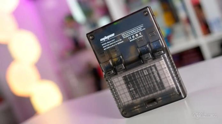 ミヨー ミニ v2 Портативная игровая приставка с экраном MIYOO Mini Plus V2