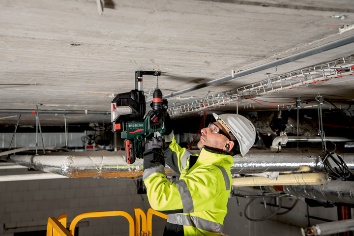 Аккумуляторный бесщеточный перфоратор Metabo KH 18 LTX BL 24 Q 18 В 2x4 А-ч LiHD + зарядное устройство ASC 55 metaBOX 165 L + сменный патрон Metabo-Quick (601714800) - изображение 2
