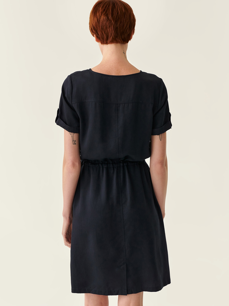 Плаття-футболка коротке літнє жіноче Tatuum Kemo T2214.194 34 Темно-синє (5900142152207) - зображення 2
