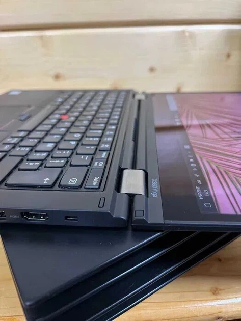 Ультрабук Lenovo ThinkPad X380 Yoga / 13.3