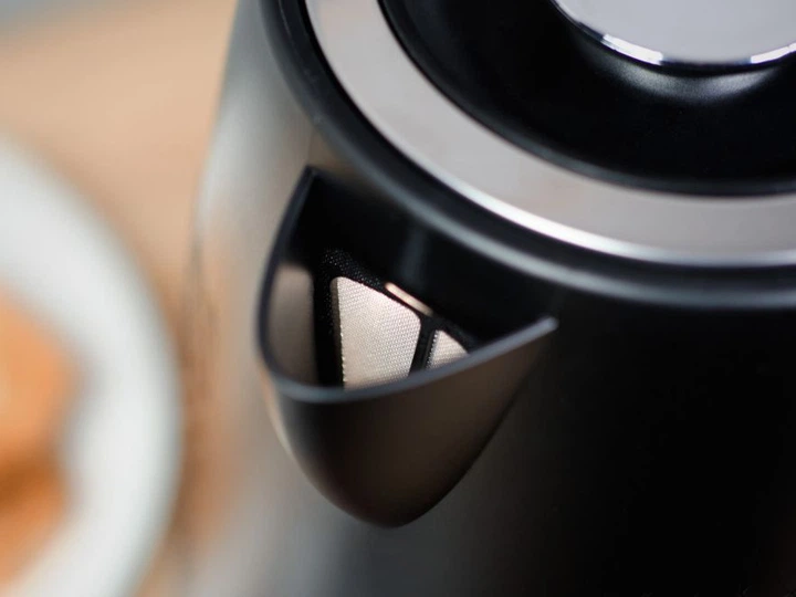 Czajnik elektryczny Eldom C295C Aromi (5908277388157) - obraz 3