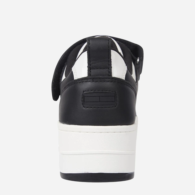 Sneakersy damskie skórzane Tommy Jeans THIEN0EN02210YBL 39 Czarne (8720644256152) - obraz 5