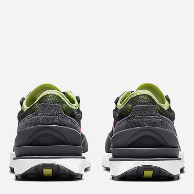 Buty sportowe damskie Nike Waffle One DC0481-002 40 (7Y) Czarne (19523934806816) - obraz 3