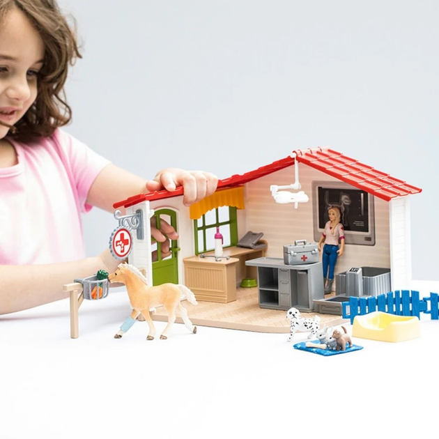 Ігровий набір Schleich FARM WORLD Ветеринарна практика з домашніми тваринами 42502 (4059433572970) - зображення 16