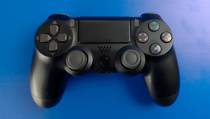 Набор Консоль Sony PlayStation 4 CUH-10-11хх 500GB Black Б/У + Геймпад Беспроводной RMC DoubleShock 4 2шт + Игра FIFA 22 Русская Озвучка - изображение 5