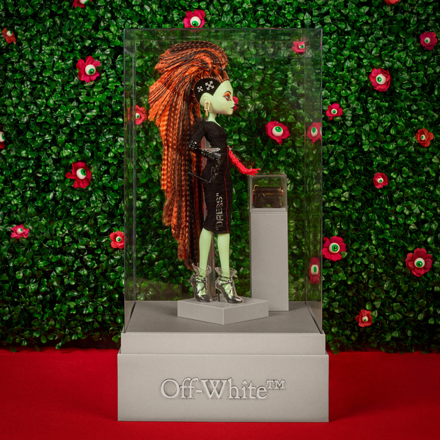 Кукла Монстер Хай коллекционная Электра Мелоди Off-White c/o Monster High Electra Melody Mattel Creations (HNV17) - изображение 5