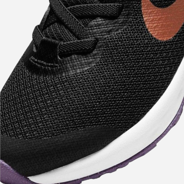 Дитячі кросівки для хлопчика Nike Revolution 6 DD1095-005 28.5 Чорні з коричневим (195866749481) - зображення 3