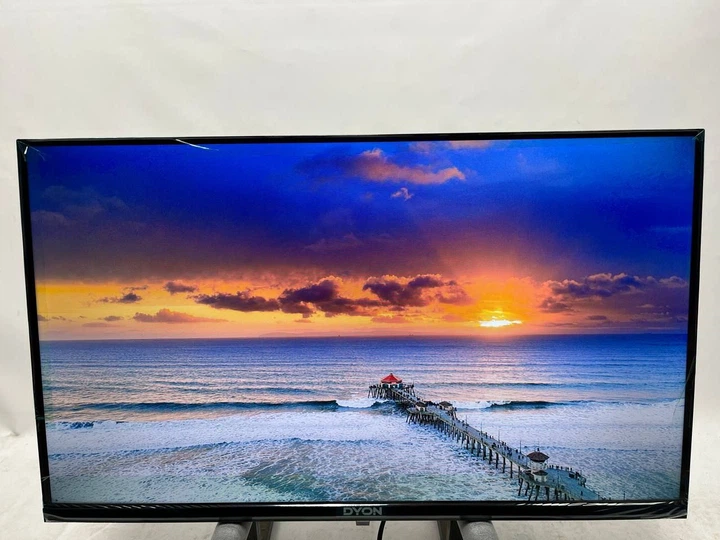 Телевізор 32 дюйми DYON Smart 32 VX (Smart TV T2\S2 LED Wi-Fi — W23-JU5109) Б/В - зображення 3