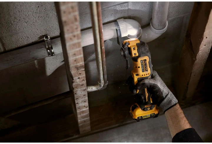 Багатофункціональний акумуляторний інструмент Реноватор DeWalt DCS353NT (5035048748428) - зображення 6